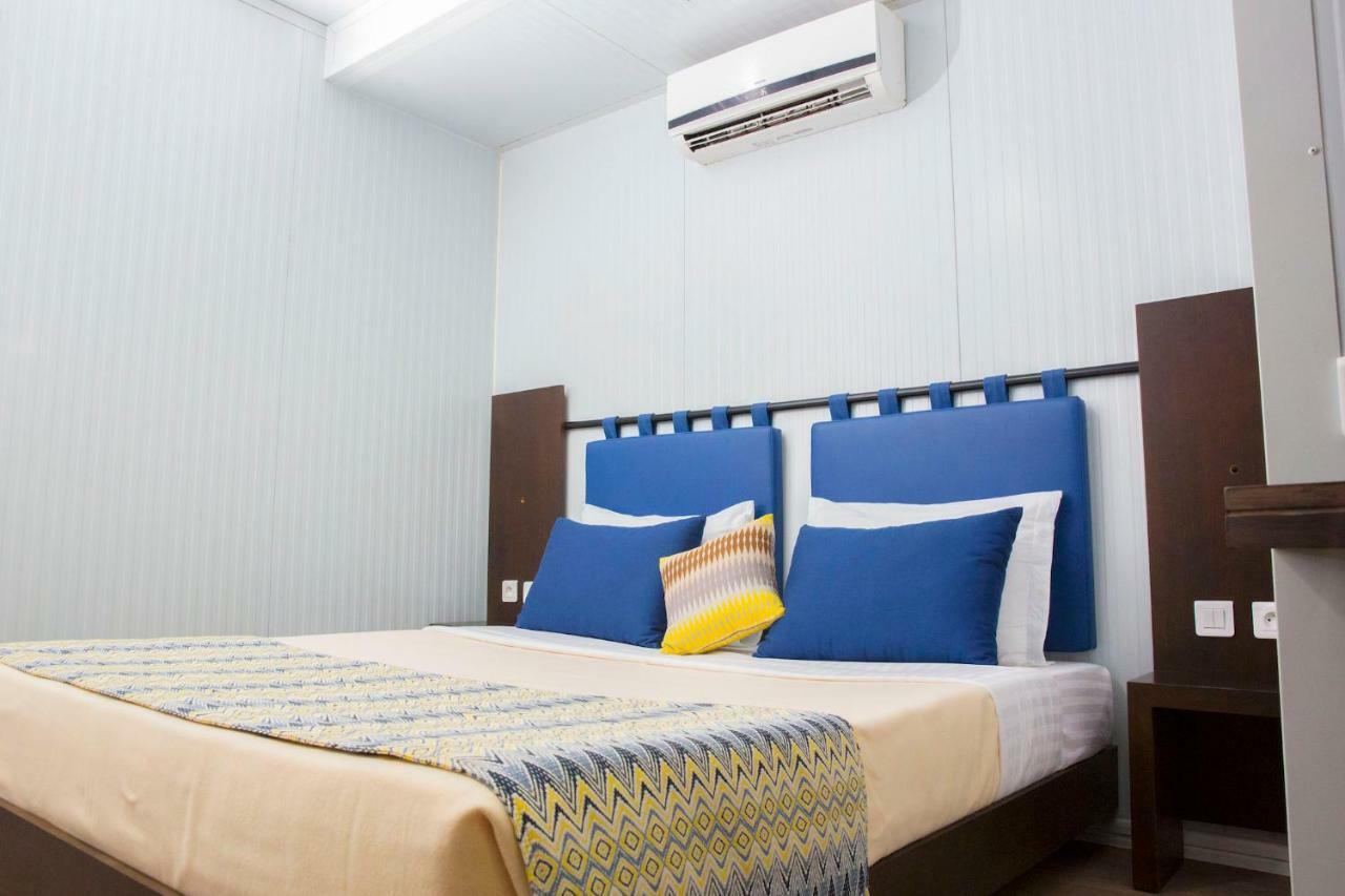 Dunia Hotel Ouagadougou Loumbila Buitenkant foto