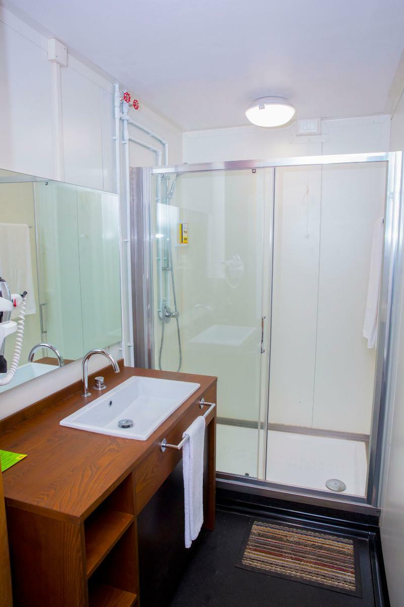 Dunia Hotel Ouagadougou Loumbila Buitenkant foto