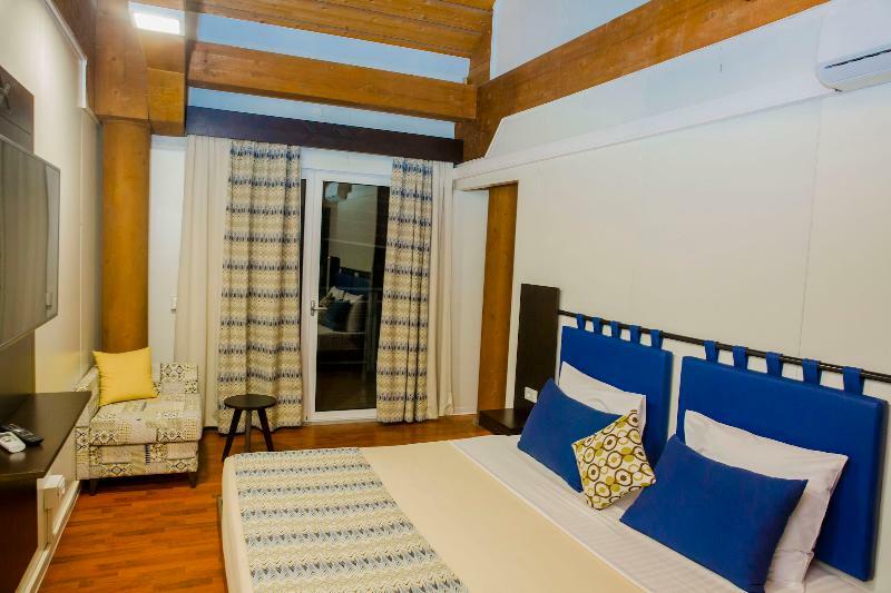 Dunia Hotel Ouagadougou Loumbila Buitenkant foto